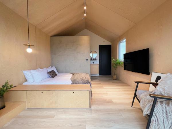 Sun Wild BnB, Foglalás Faház / Chalet Sanxing szállodák reggelivel, Reggeli