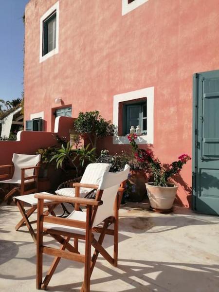 CASA DEI MELOGRANI at Vourlidia Leros, Foglalás Nyaraló Vromolithos Partheni