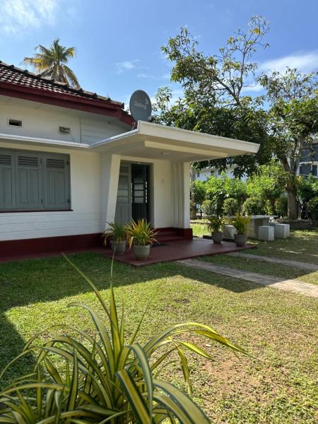 Villa 95 Hiriketiya, Foglalás  Dikwella South Matara