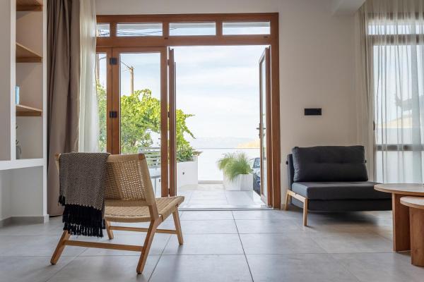 Icon seaside apartments, Foglalás  Chios Híosz