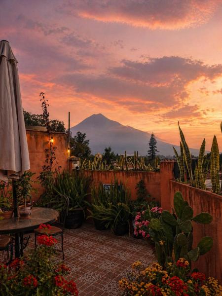 Mazaryk Bed and Breakfast, Foglalás  Antigua Guatemala Zacatepeques