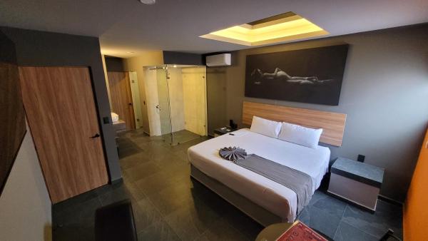 4Play Motel, Foglalás Motel Santa Cruz Querétaro