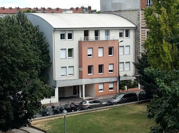 Residence Erasmus, Foglalás  Malakoff Asnières-sur-Seine