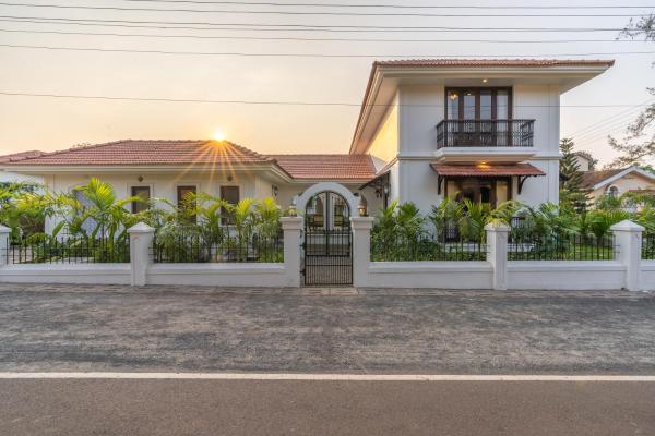 Villa Anjor, Villas By Noor, Foglalás  Aldona Goa
