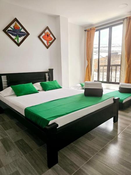 Zavara Hostal - Pueblo Tapao, 321-609-4407, Foglalás  Olcsó szállodák Santander-ban