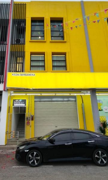 Room 2 U Hostel & Guest House, Foglalás Hostel Muar Johor