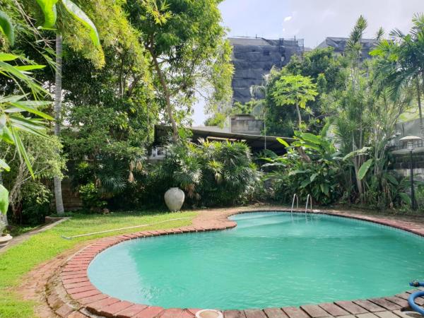 Serene Villa with Pool & Large Garden, Foglalás  Attidiya Colombo