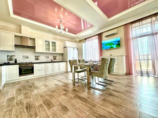 ApartPoltava 1-кімн Елегантна студія в ПРЕСТИЖНІЙ новободові біля СОНЯЧНОГО ПАРКУ, Foglalás  Poltava Poltava