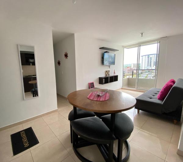 Apartamento exclusivo en Armenia con parqueadero privado, Foglalás  Santander szállodák medencével, Uszoda