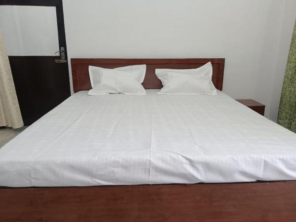 Shri Gayatri homestay, Foglalás  Ayodhya 