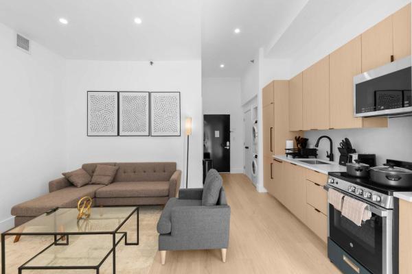 19-4G 2BR 2Baths Luxury Apt East Village, Foglalás  East Village Lower East Side