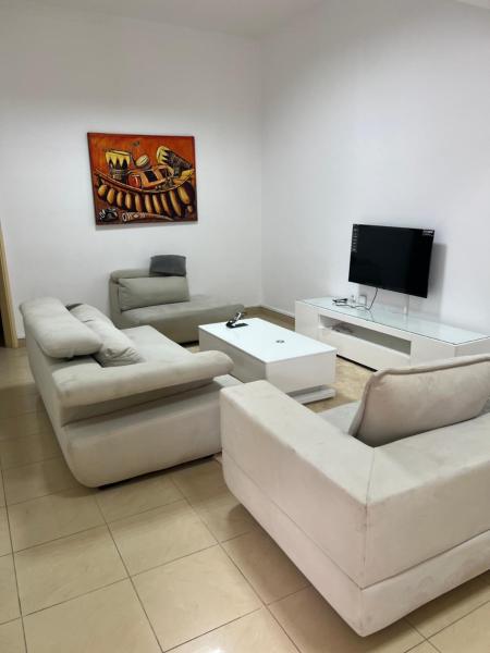 Moradia no Centro da Cidade, Foglalás  Luanda Angola