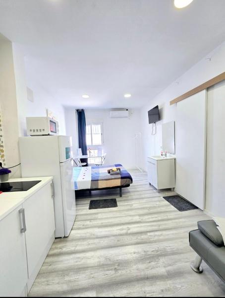 Apartamento Metro Manises y Aeropuerto, Foglalás  Manises Barcelona