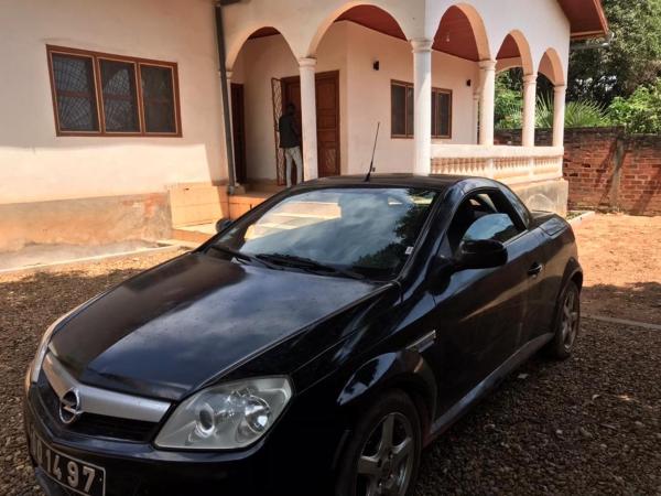 Villa Sophie à Sassara Pk 12 Bangui, Foglalás  Bangui Hotelek............ 