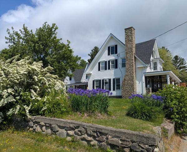 The Porch on Main, Foglalás  Colebrook 