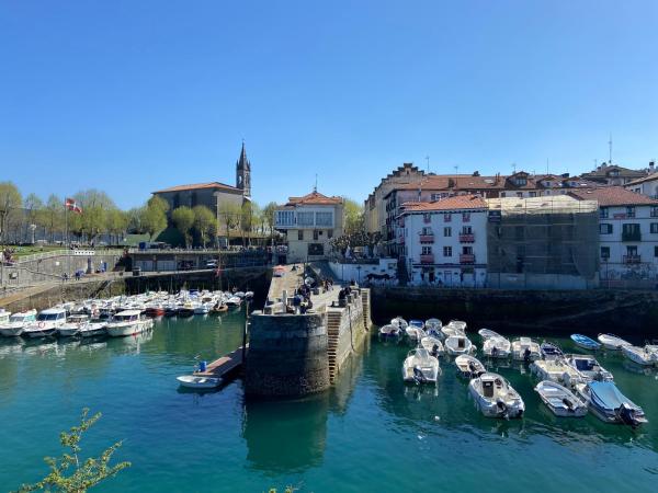 SANTA KATALINA Mundaka, Foglalás  Mundaka Urdaibai