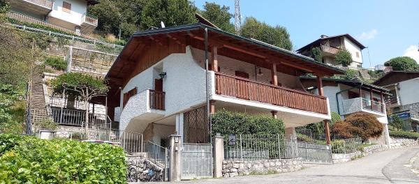 Villa MB, Foglalás  Lenna 