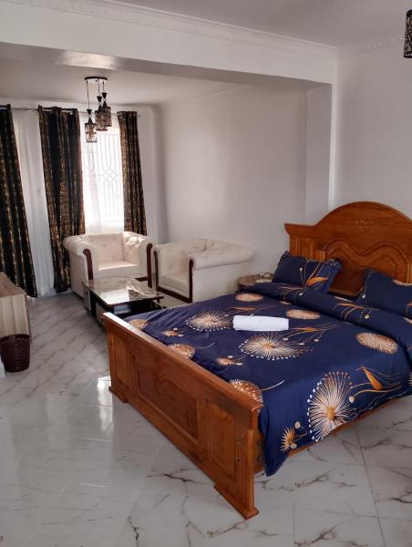 Julli Villas, Foglalás  Nakuru Kenya