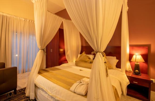 La Palm Royal Beach Hotel, Foglalás  Trofwi Brong-Ahafo