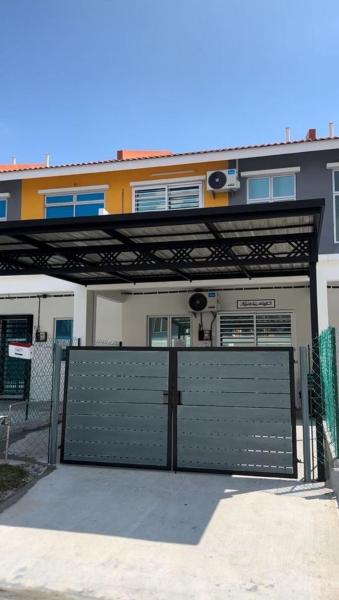 Fawa Homestay Jasin, Foglalás  Szállodák Jasin parkolóval, Parkolás