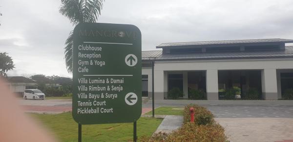 The Mangrove at Carey Circles, Foglalás  Banting Selangor
