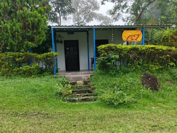 Villa Falian Nido Colibrí, Foglalás  Viotá szállodák medencével, Uszoda