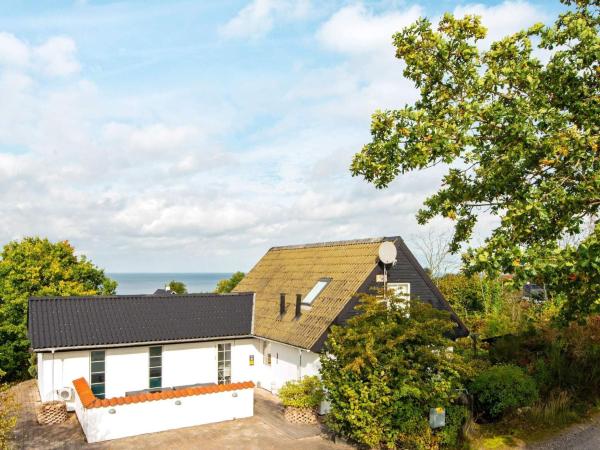 4 star holiday home in Allingåbro, Foglalás Nyaraló Allingåbro Midtjylland régió